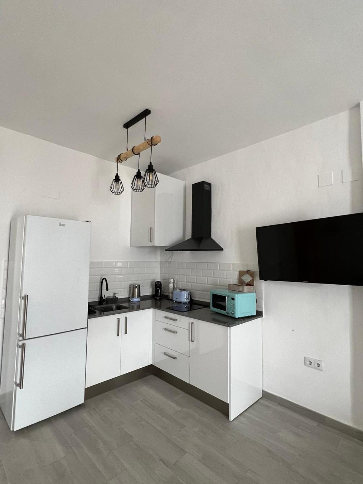 Apartamentos Turisticos A.Parra เฮเรซ เด ลาฟรอนเตรา ภายนอก รูปภาพ