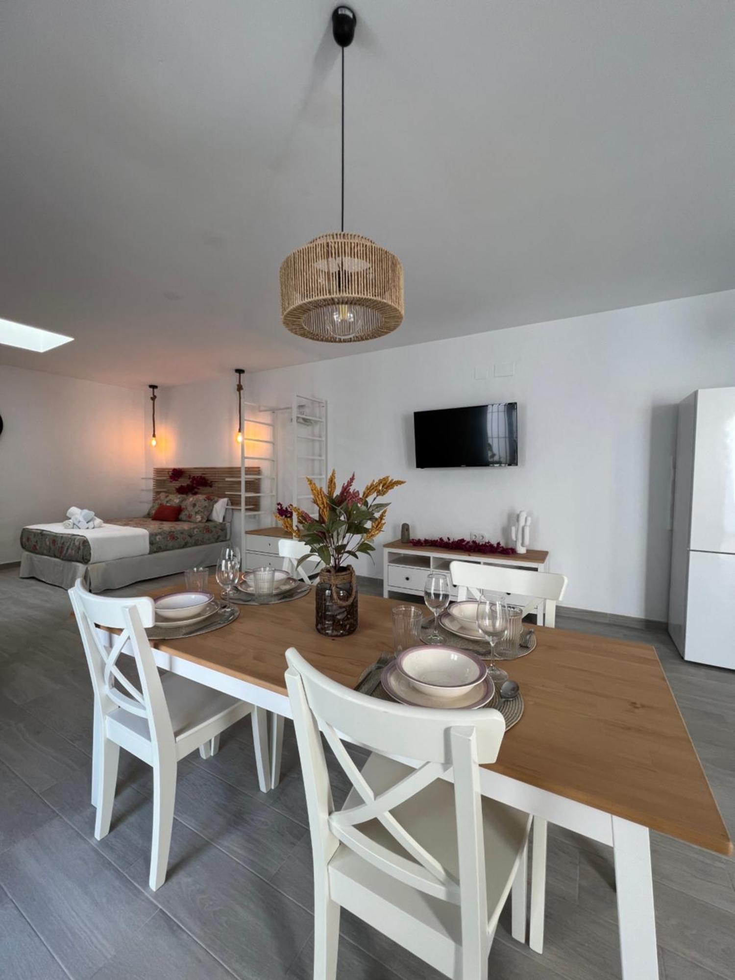 Apartamentos Turisticos A.Parra เฮเรซ เด ลาฟรอนเตรา ภายนอก รูปภาพ