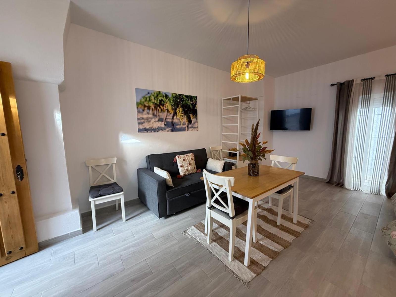 Apartamentos Turisticos A.Parra เฮเรซ เด ลาฟรอนเตรา ภายนอก รูปภาพ